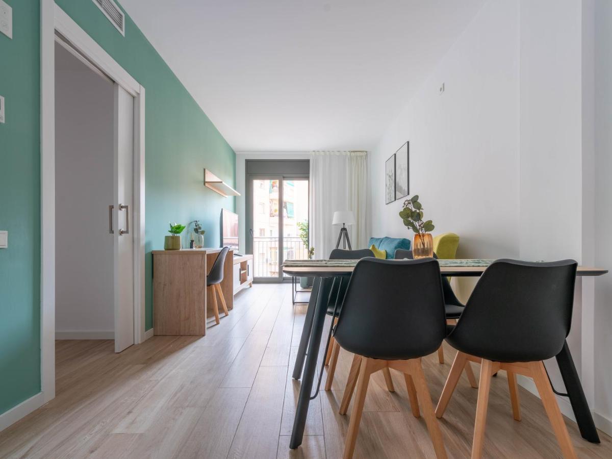 Limehome Barcelona Carrer De Besalu 90 - Estancia Temporal エクステリア 写真