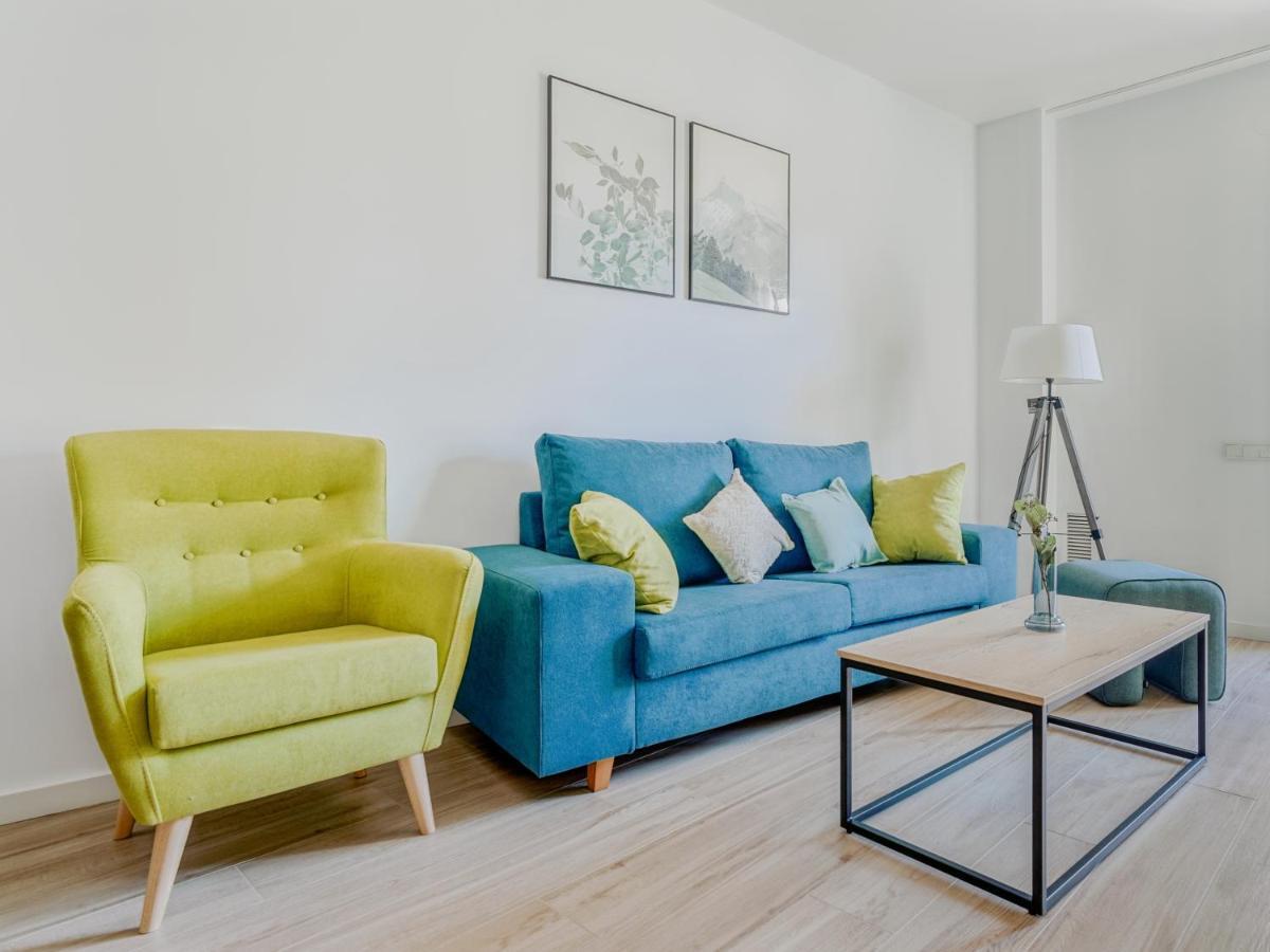 Limehome Barcelona Carrer De Besalu 90 - Estancia Temporal エクステリア 写真